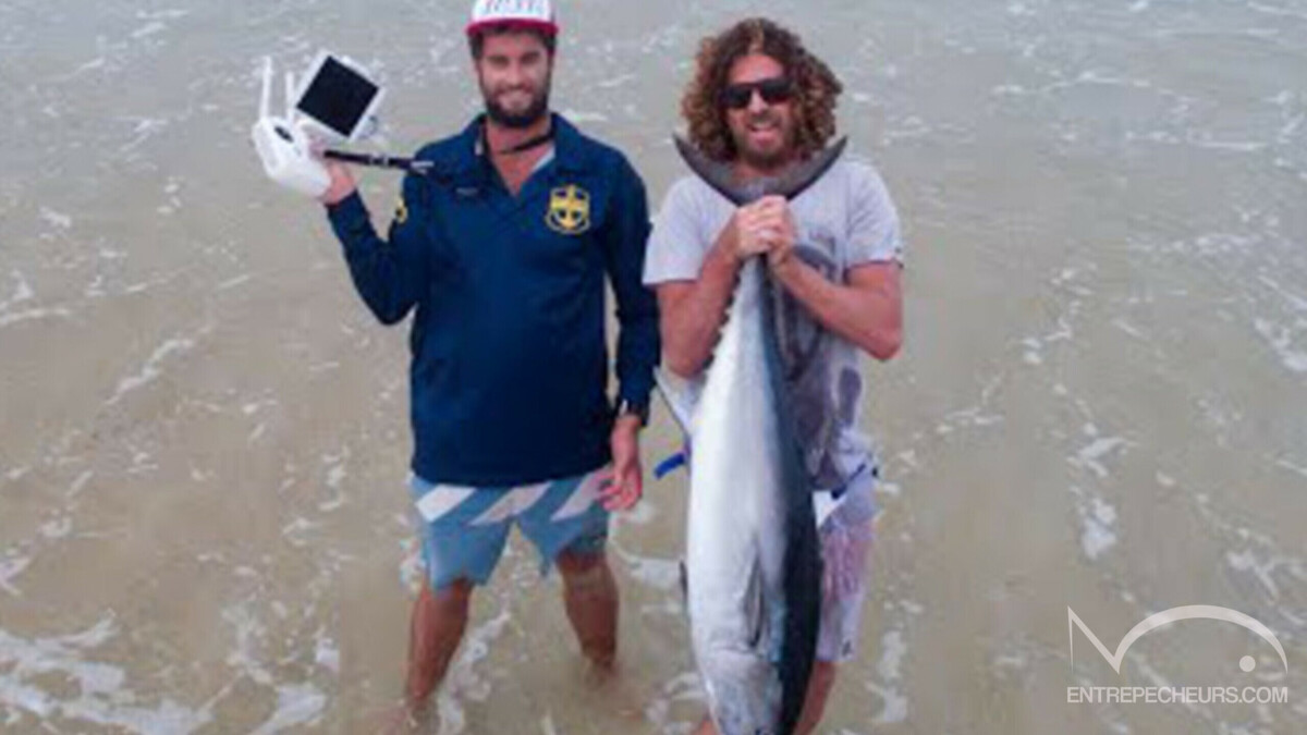 Pêche au thon avec un drone